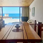 Albufeira, One Step To The