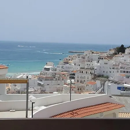 Albufeira, One Step To The * 알부페이라