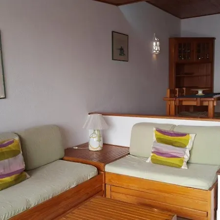 Albufeira, One Step To The 阿尔布费拉